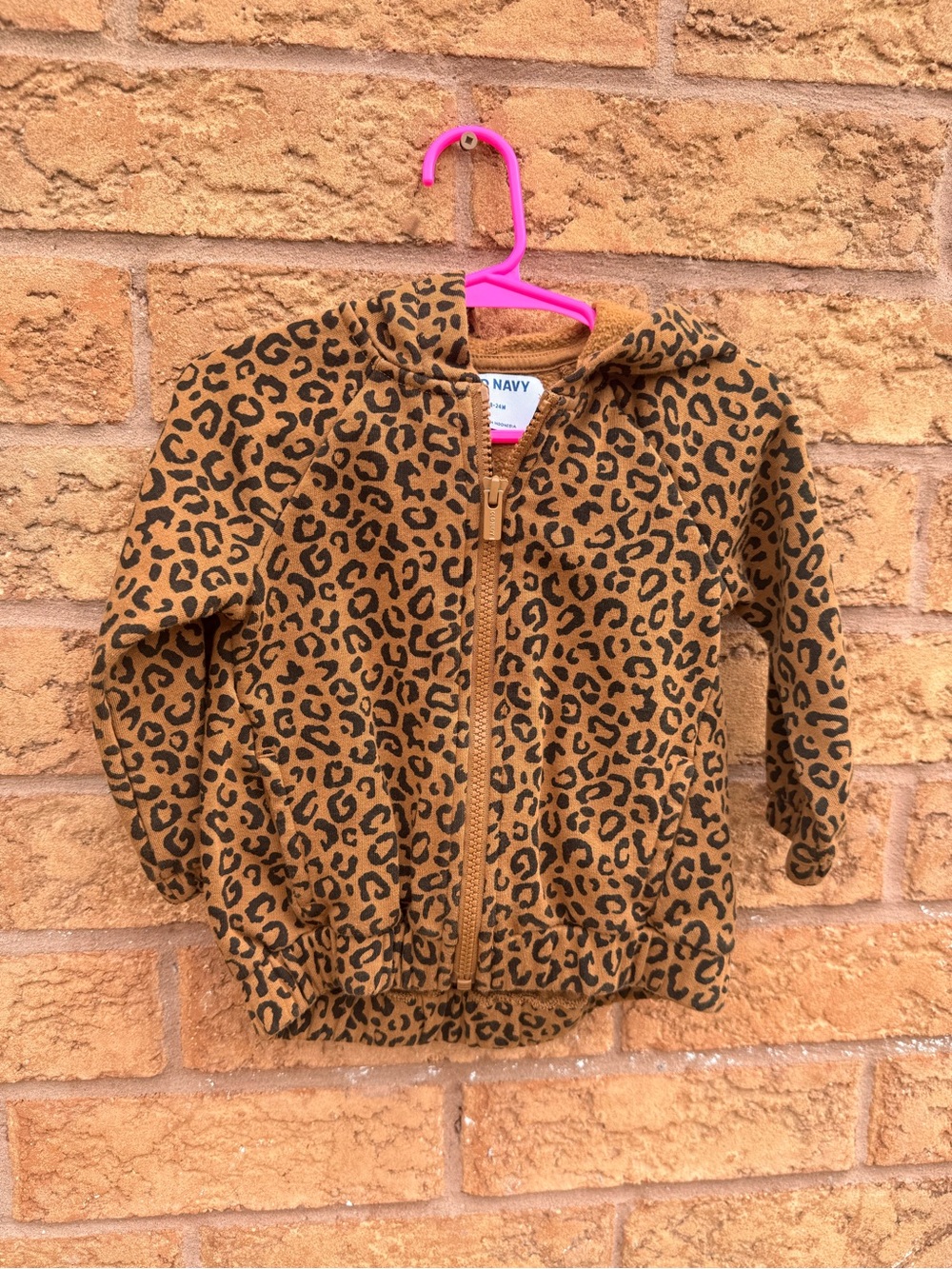 💫10/$25 • Old Navy Leopard Print Zip Hoodie Sweater - Brown and Black